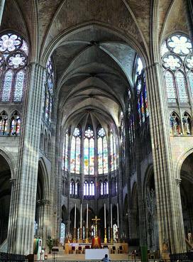 Igreja de St. Denis, França. Século VII XII CE.